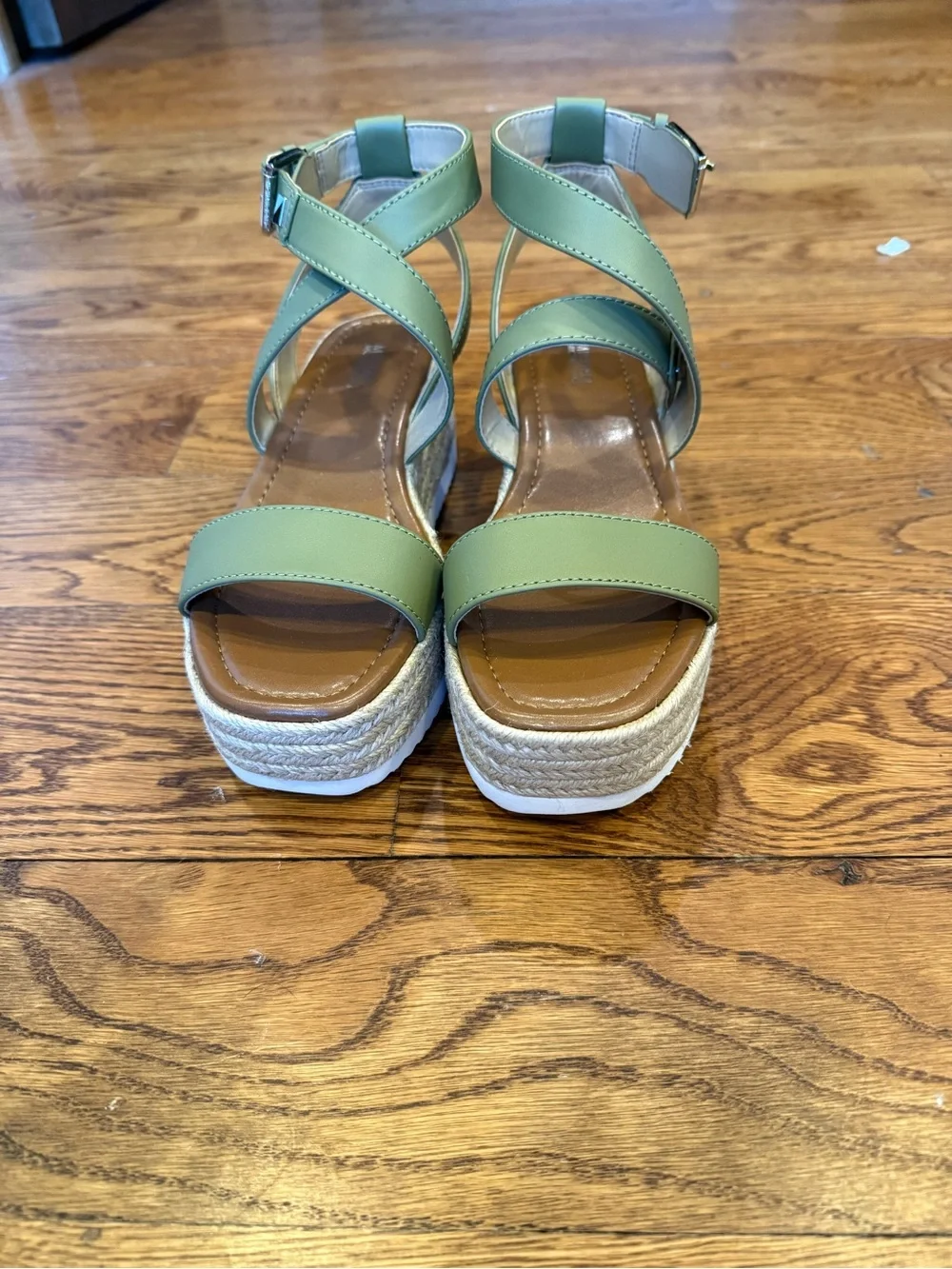New, Unworn Michael Kors Lowry Wedge sandals in an oregano green color